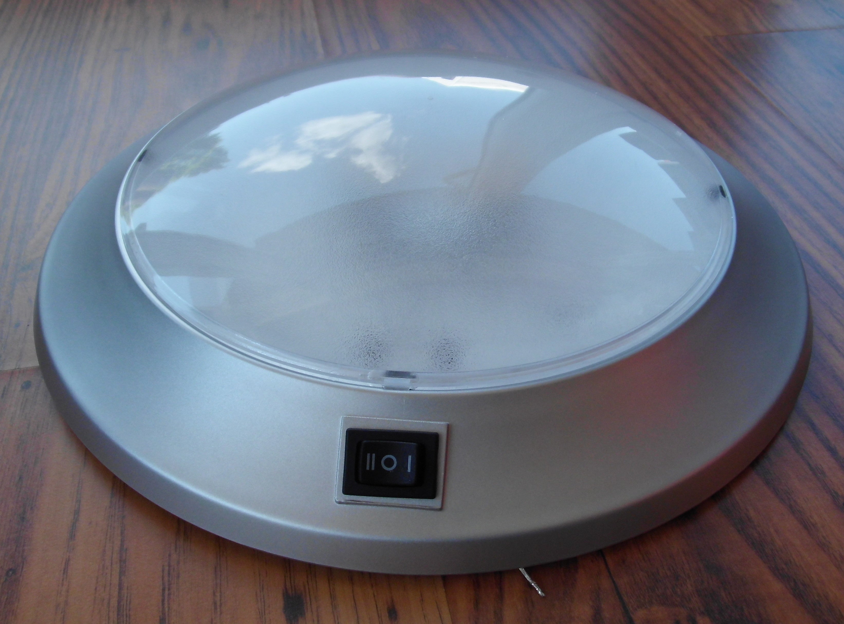 Leuchte Lampe LED mit Schalter Decke/Wand silber Ø 25 cm 12V 4,2W 320f427 NEU