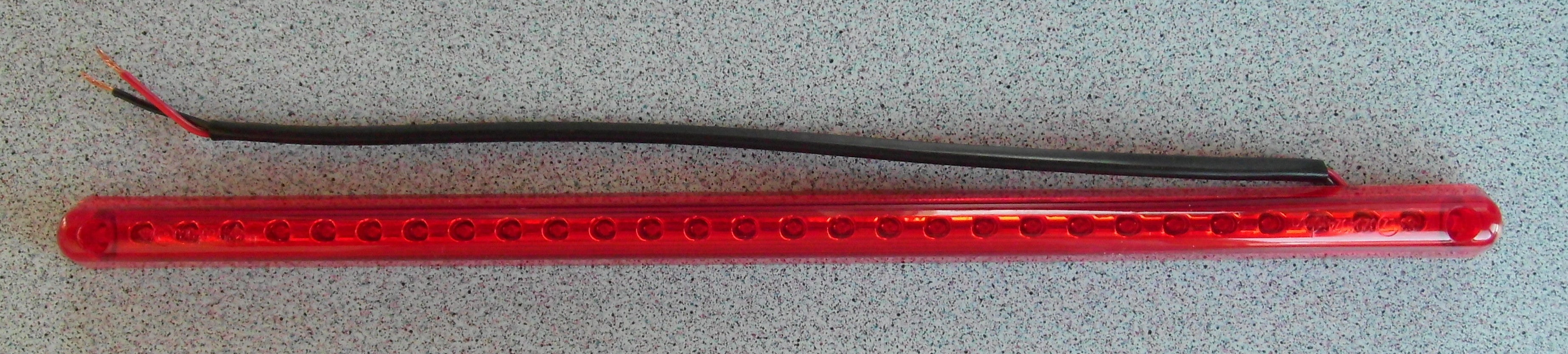 3. Bremslicht 28 LED rot Bremsleuchte 12 V Jokon Wohnmobil klein 140f157 NEU