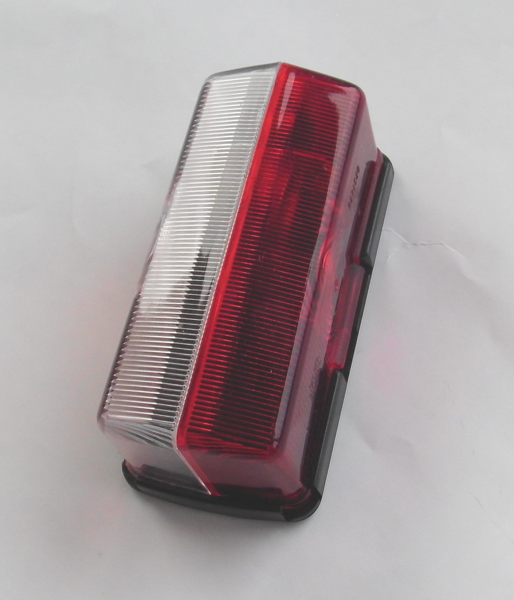 Umriß Leuchte rot/weiß ohne Schr. Begrenzungsleuchte Jokon Wohnmobil 140f063 NEU