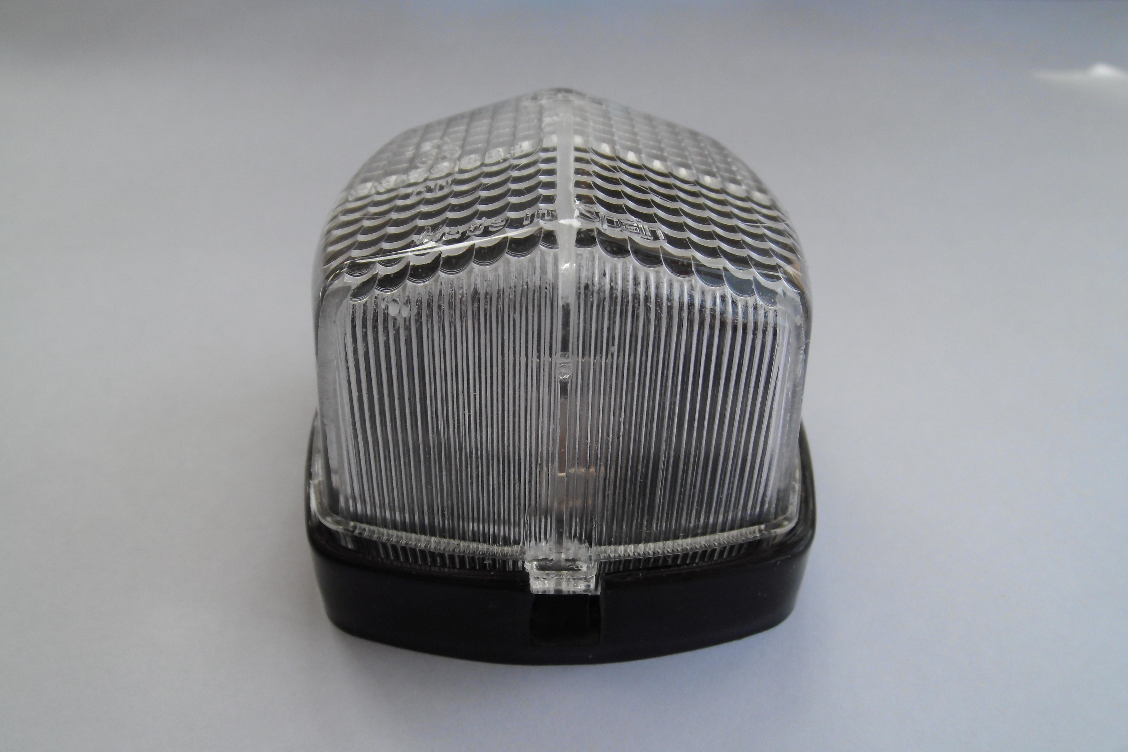 Umrissleuchte Positions Leuchte Begrenzungsleuchte Hella weiß klein 50284Lg NEU