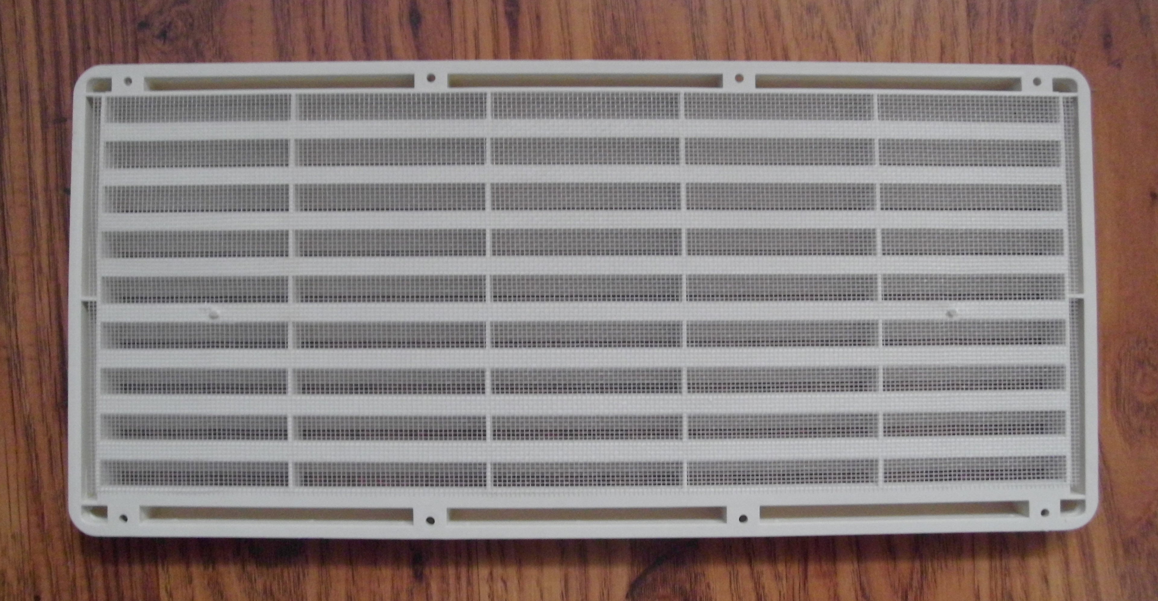 Kühlschrank Lüftungsgitter Moskitonetz creme 365x167 Reiss Entlüftung 50931p NEU