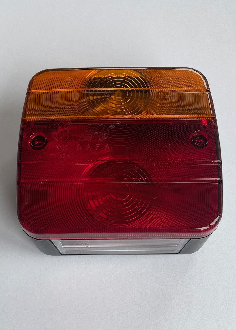 Blink-Brems-Schlussleuchte Rücklicht PAT Kennzeichenleuchte 50248Lg NEU