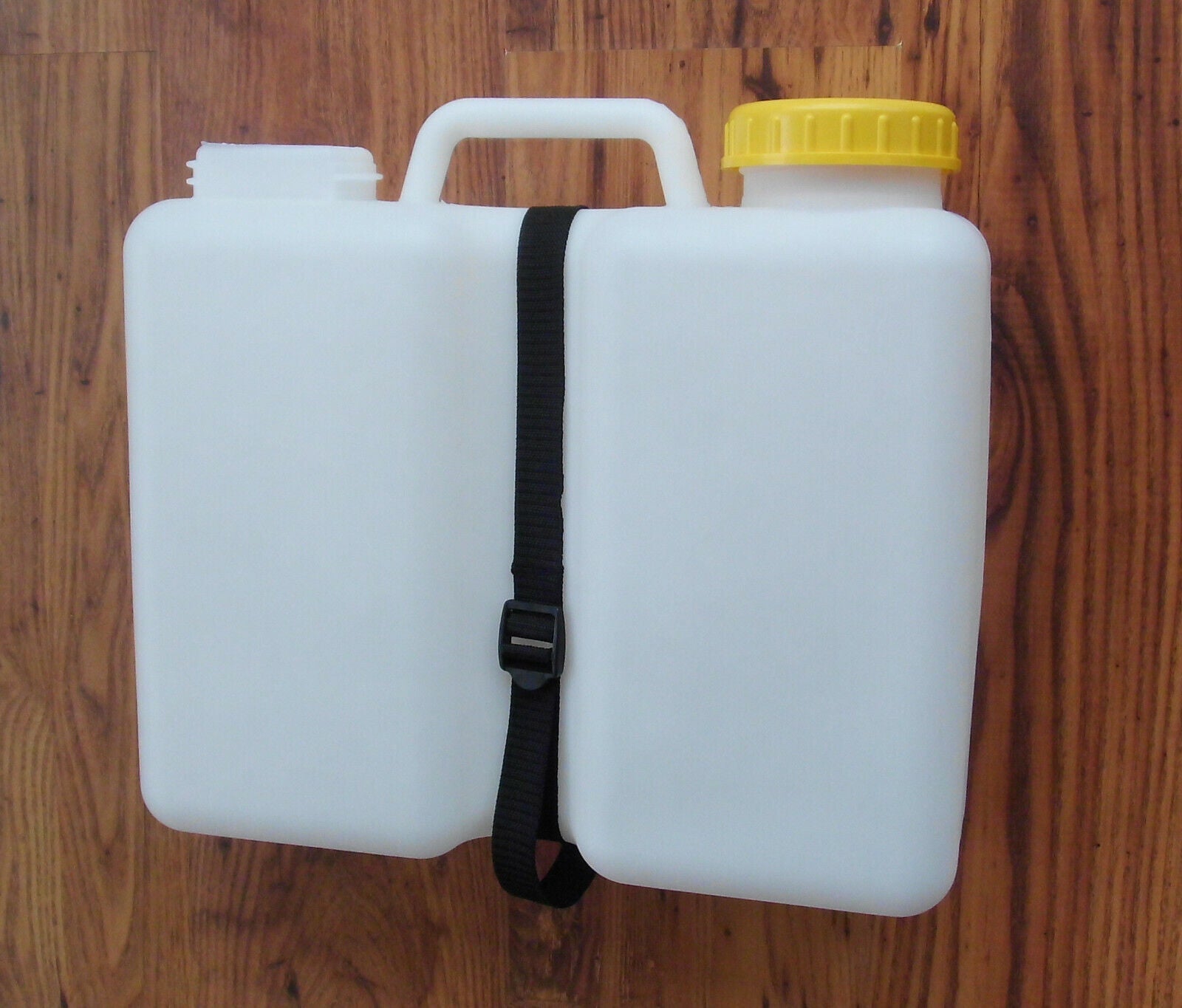 Wasserkanister Weithalskanister schmal mit Gurt 13 L Deckel DIN 96 300f016 NEU